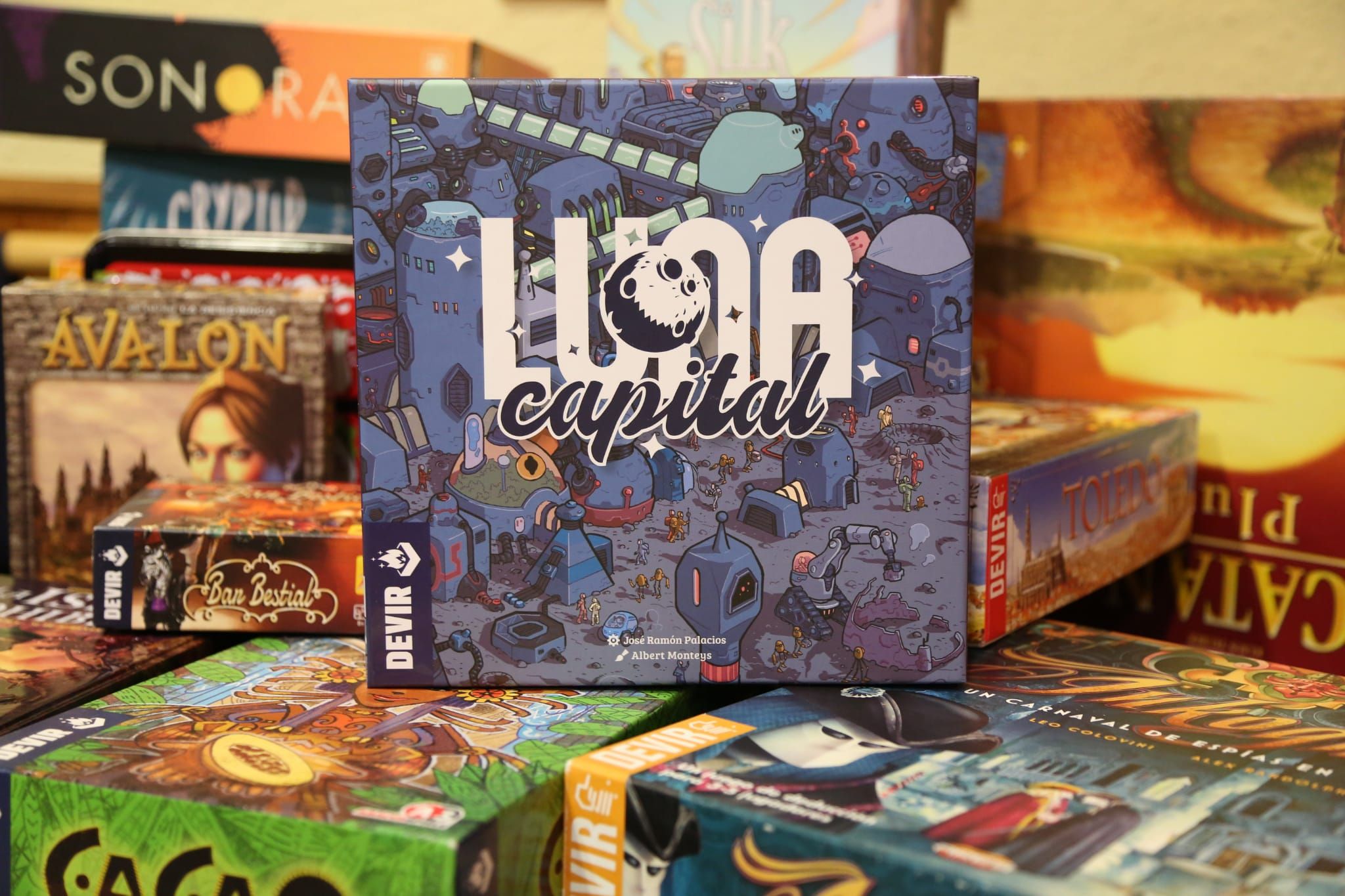 LUNA Capital: Colonitzant la lluna